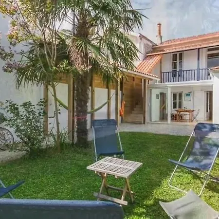 Holiday home Domaine De Perpignac Victoires Royan