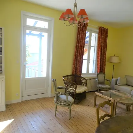 Domaine De Perpignac Victoires *